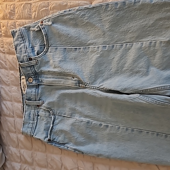 Abercrombie & Fitch Curve Love 90s Straight Ultra High Rise size 29 Short - Picture 4 of 11